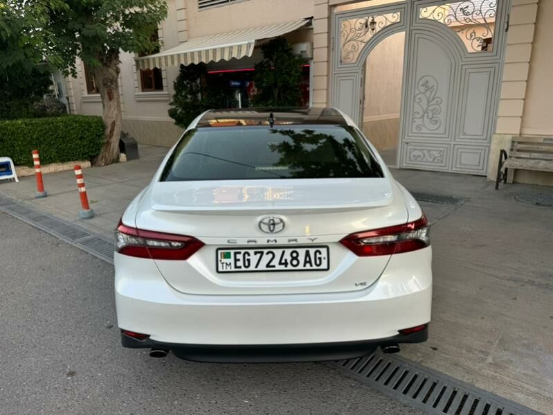 Toyota Camry 2022 - 556 000 TMT - Aşgabat - img 9