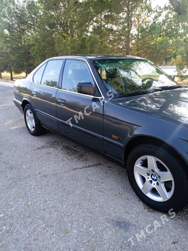 BMW 520 1990 - 42 000 TMT - Balkanabat - img 7
