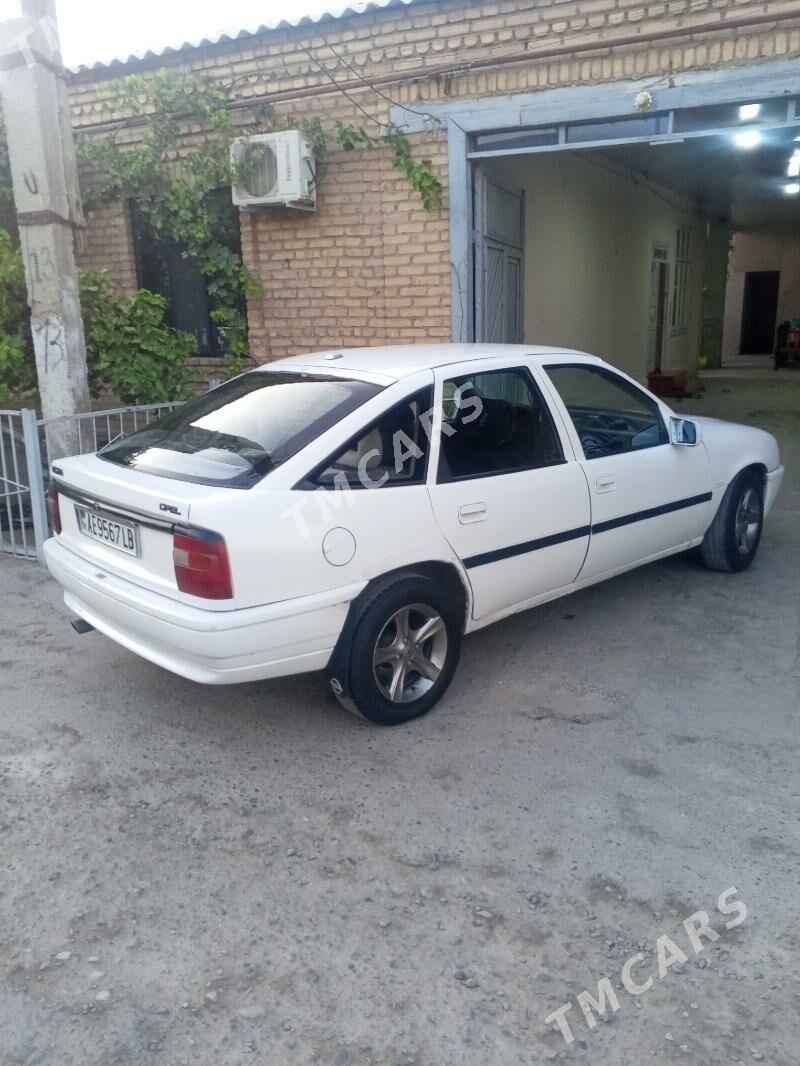 Opel Vectra 1990 - 28 000 TMT - Туркменабат - img 2