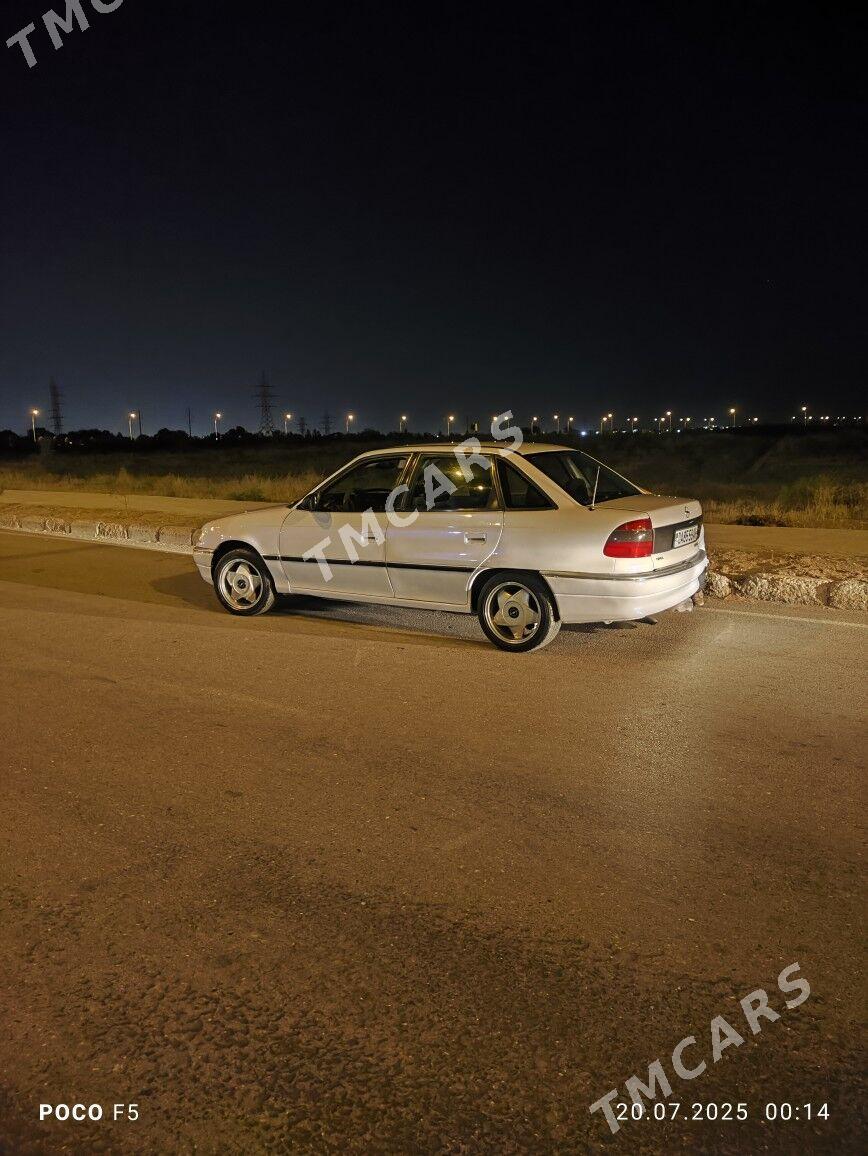 Opel Astra 1995 - 40 000 TMT - Ашхабад - img 6