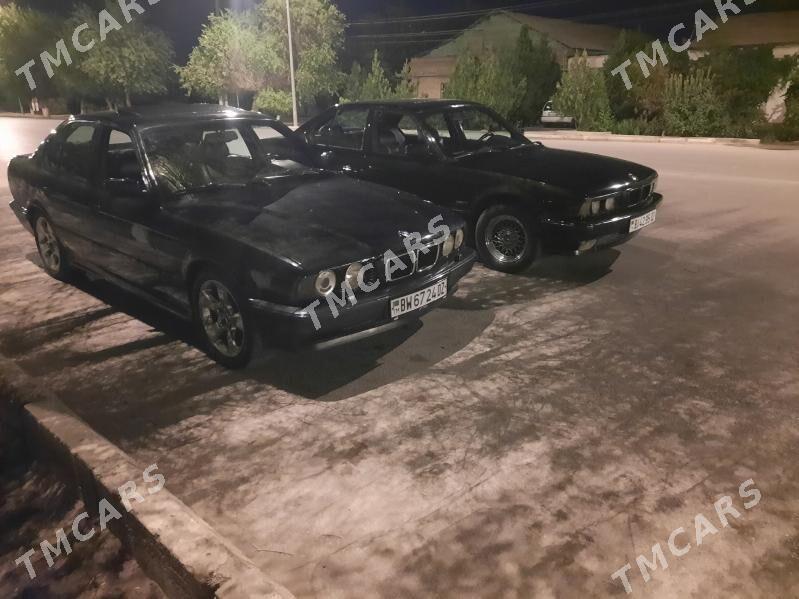 BMW E34 1994 - 65 000 TMT - Дашогуз - img 3