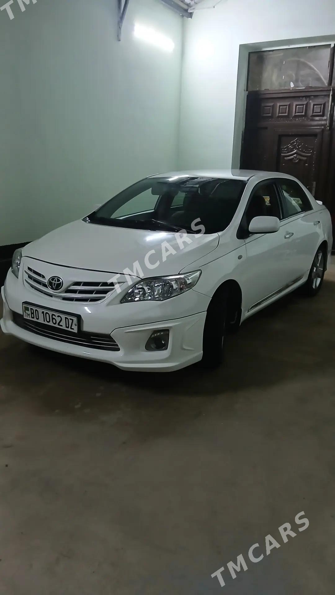 Toyota Corolla 2012 - 165 000 TMT - Дашогуз - img 2