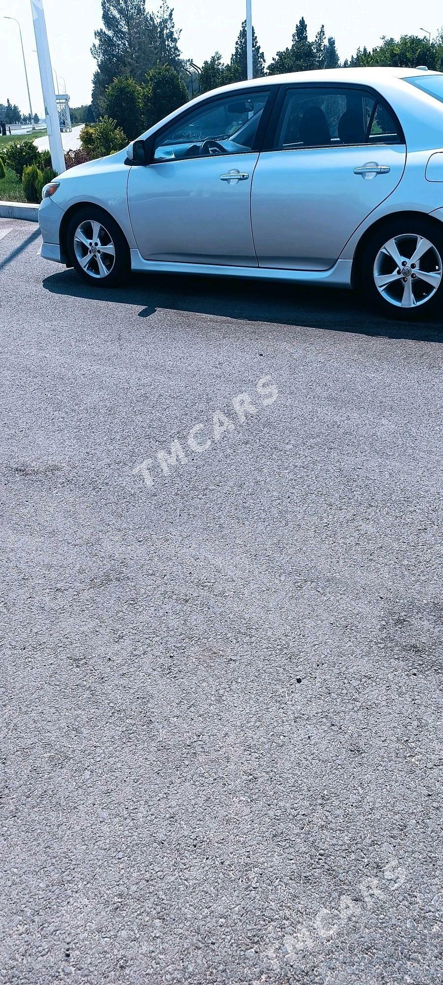 Toyota Corolla 2010 - 151 000 TMT - Ашхабад - img 2