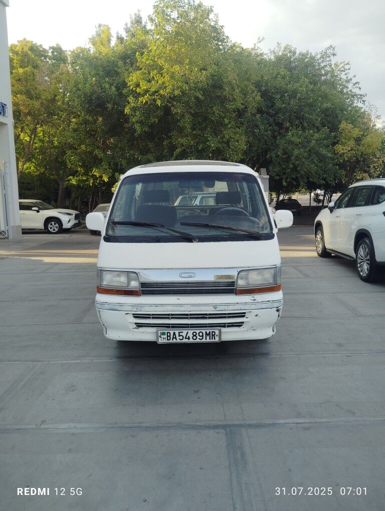 Toyota Hiace 1991 - 56 000 TMT - Mary - img 4