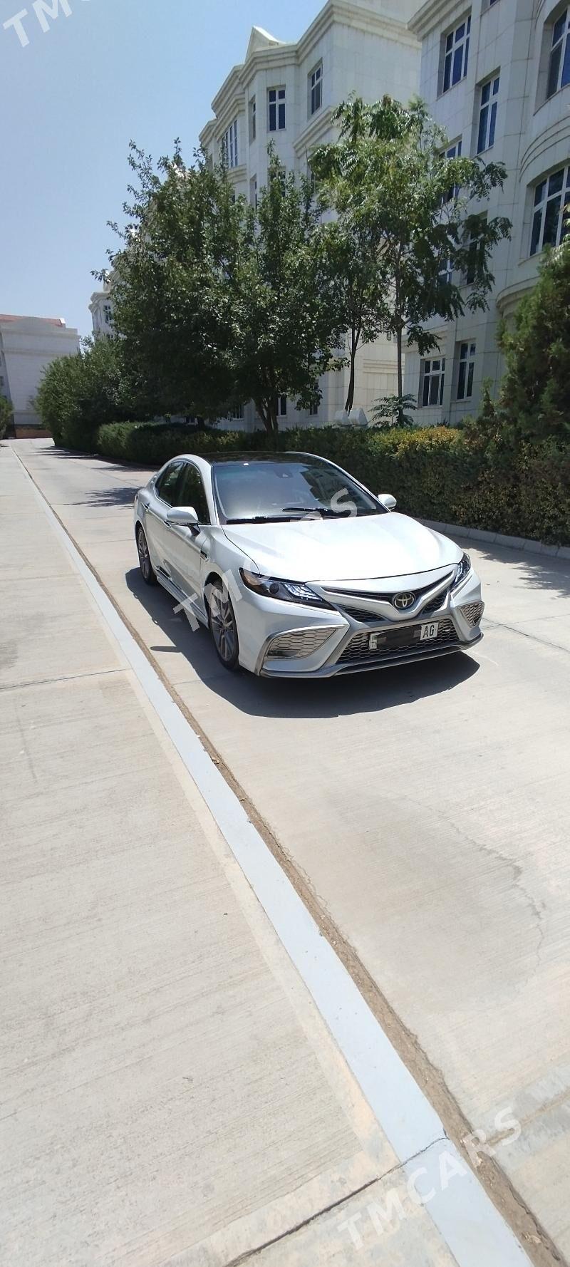 Toyota Camry 2023 - 279 000 TMT - Aşgabat - img 3
