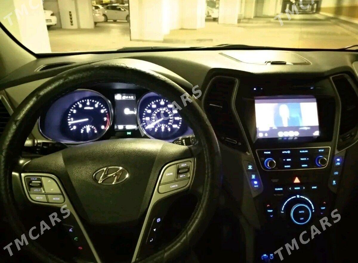 Hyundai Santa Fe 2017 - 300 000 TMT - Ким район - img 8