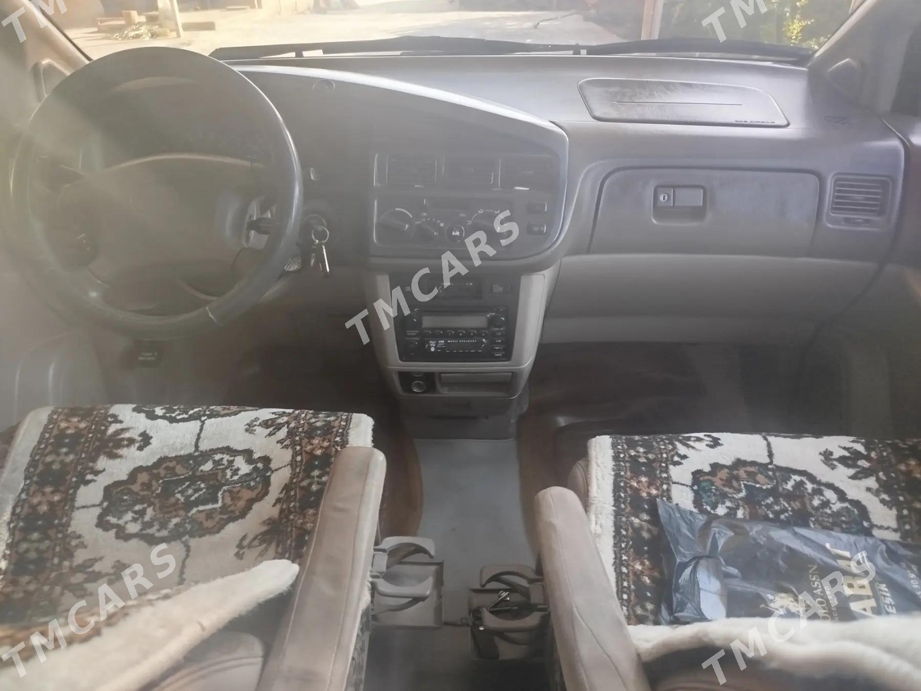 Toyota Sienna 2000 - 145 000 TMT - Baýramaly - img 5