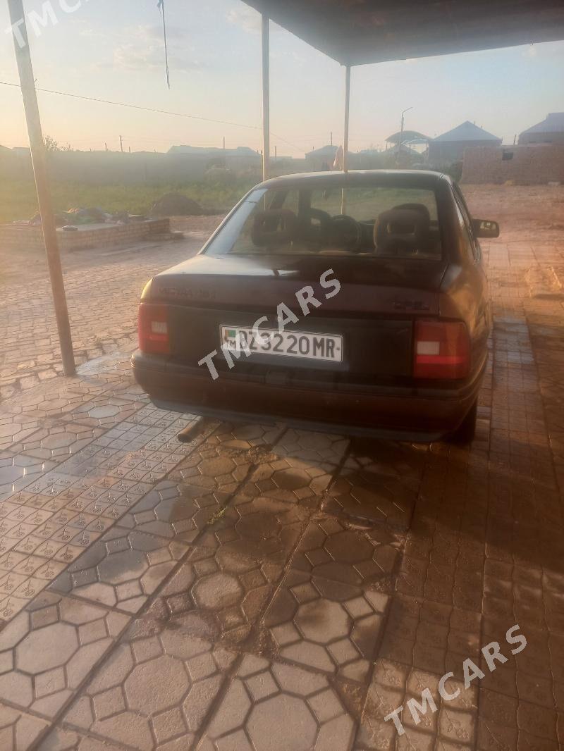 Opel Vectra 1990 - 22 000 TMT - Baýramaly - img 3