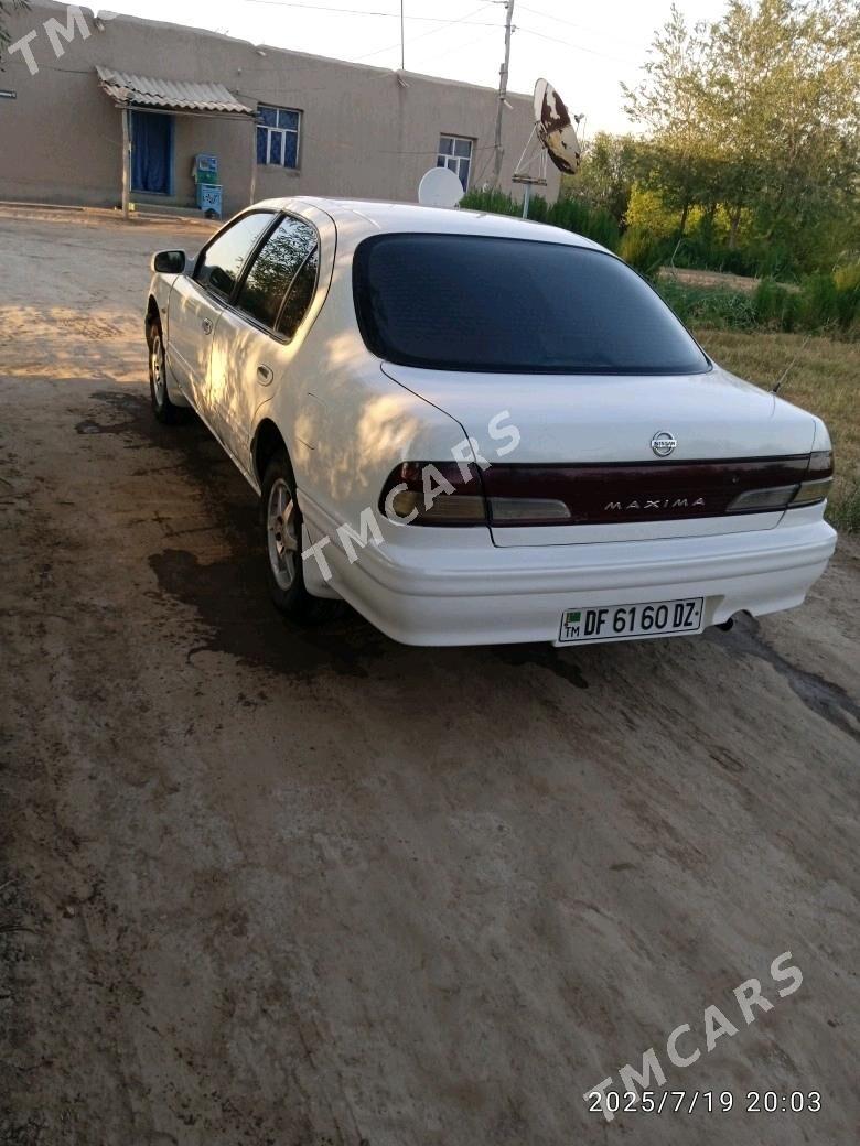 Nissan Cefiro 1999 - 65 000 TMT - етр. Туркменбаши - img 3