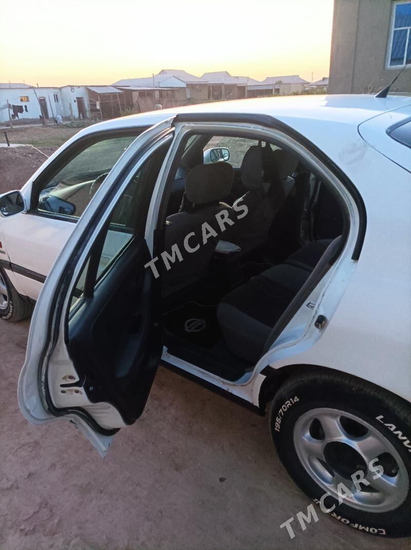 Nissan Primera 1996 - 15 000 TMT - Байрамали - img 3