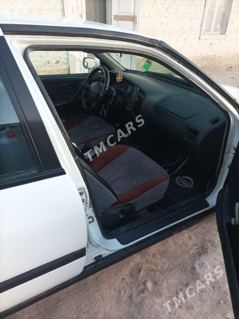 Nissan Primera 1996 - 15 000 TMT - Байрамали - img 2