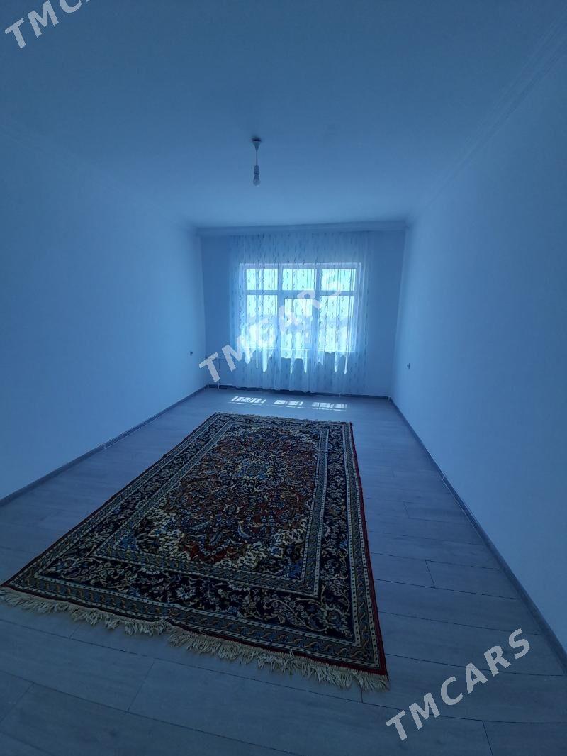 4 komnat 40 dom - Туркменабат - img 2