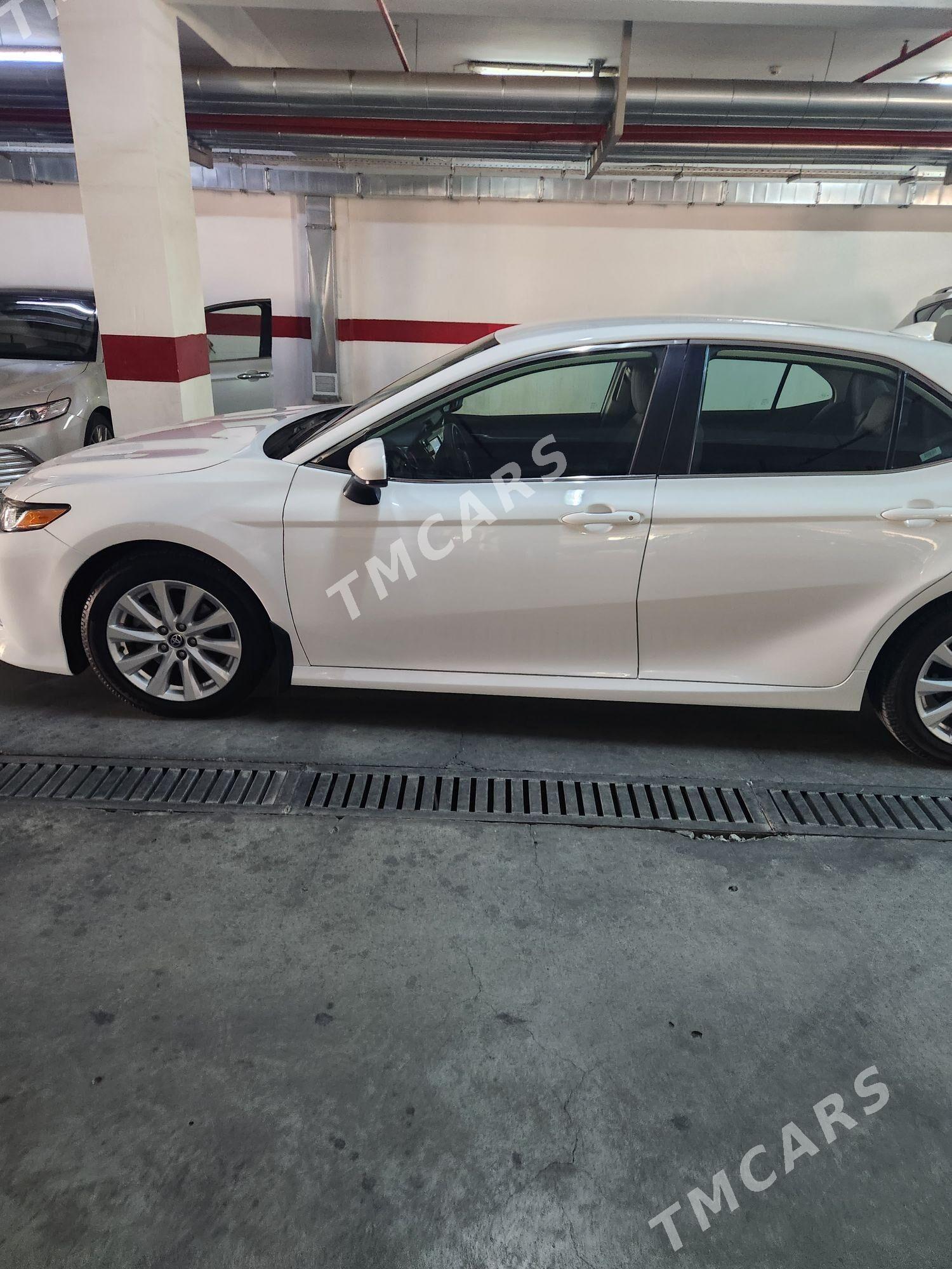 Toyota Camry 2020 - 335 000 TMT - Ашхабад - img 4