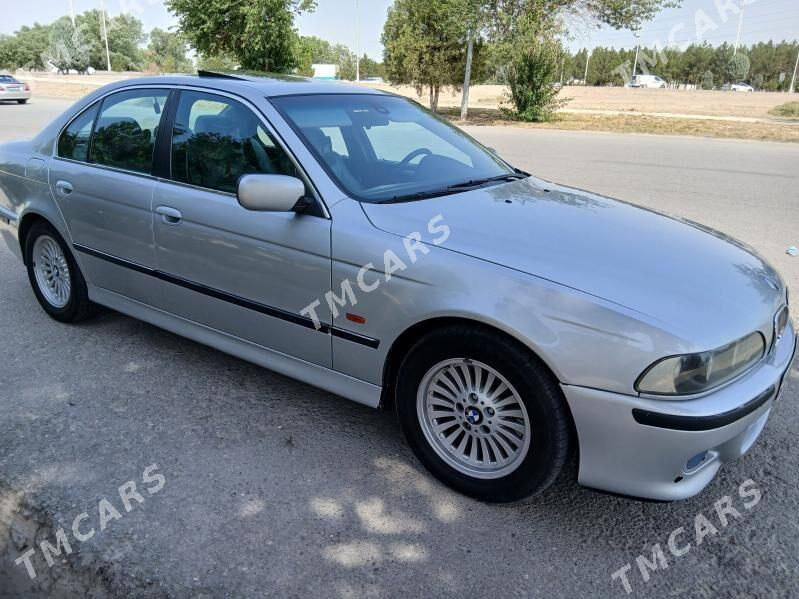 BMW E39 2000 - 92 000 TMT - Hitrowka - img 3