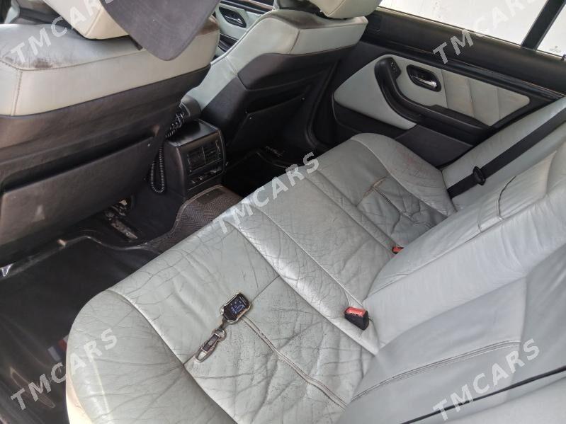 BMW E39 2000 - 92 000 TMT - Hitrowka - img 6