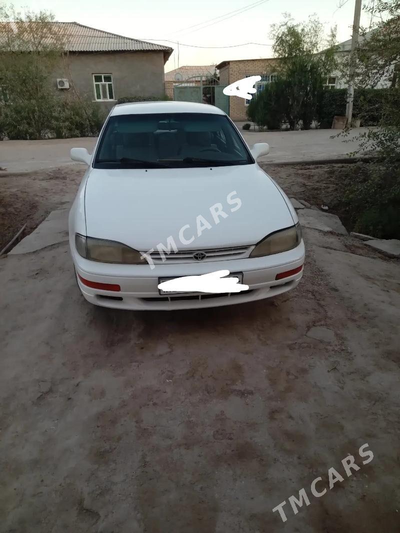 Toyota Camry 1994 - 85 000 TMT - етр. Туркменбаши - img 3