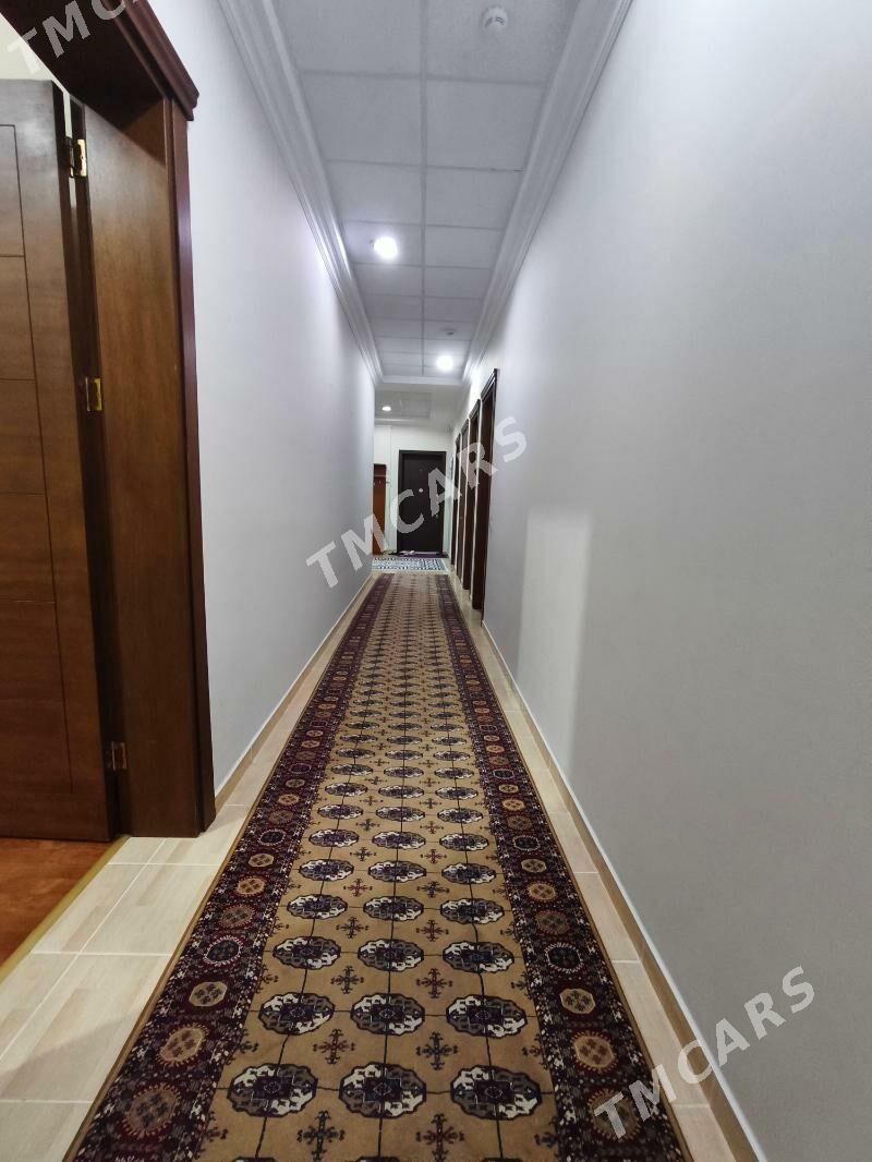 ЭЛИТКА ПО УЛ МОСКОВСКАЯ  - Moskowskiý köç. (10 ýyl abadançylyk şaýoly) - img 5