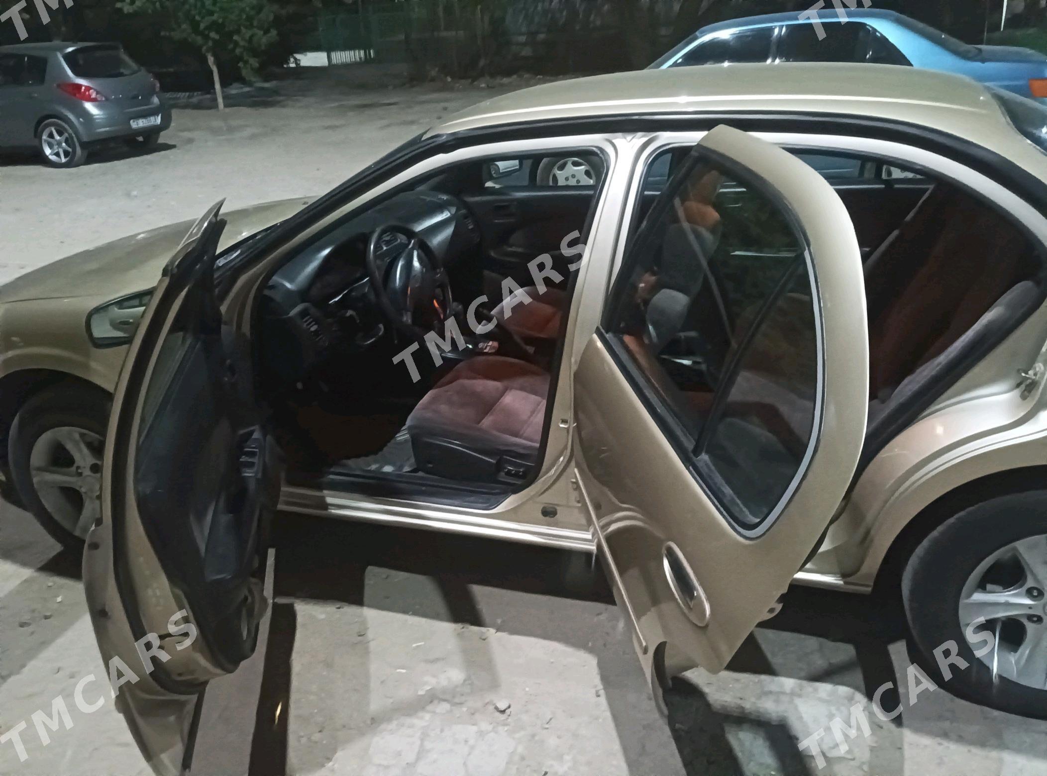 Nissan Maxima 1997 - 70 000 TMT - Türkmenabat - img 6