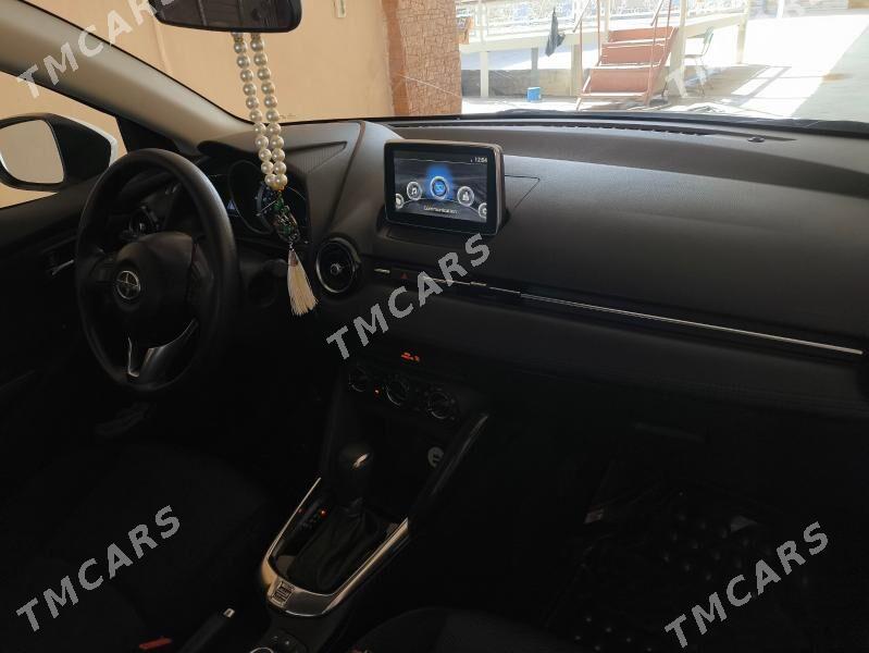 Toyota Scion 2015 - 190 000 TMT - Türkmenabat - img 2