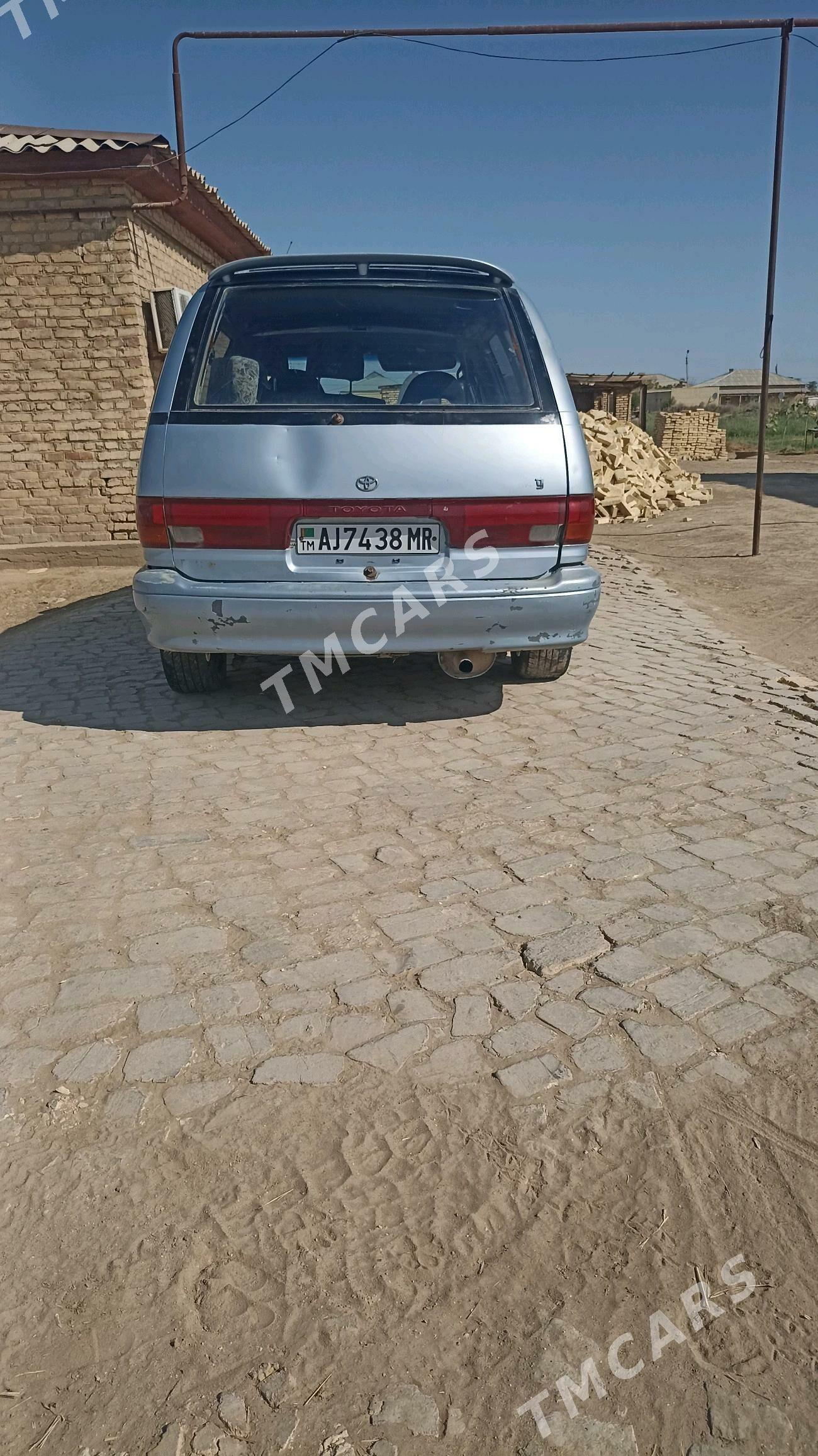 Toyota Previa 1992 - 23 000 TMT - Baýramaly - img 2