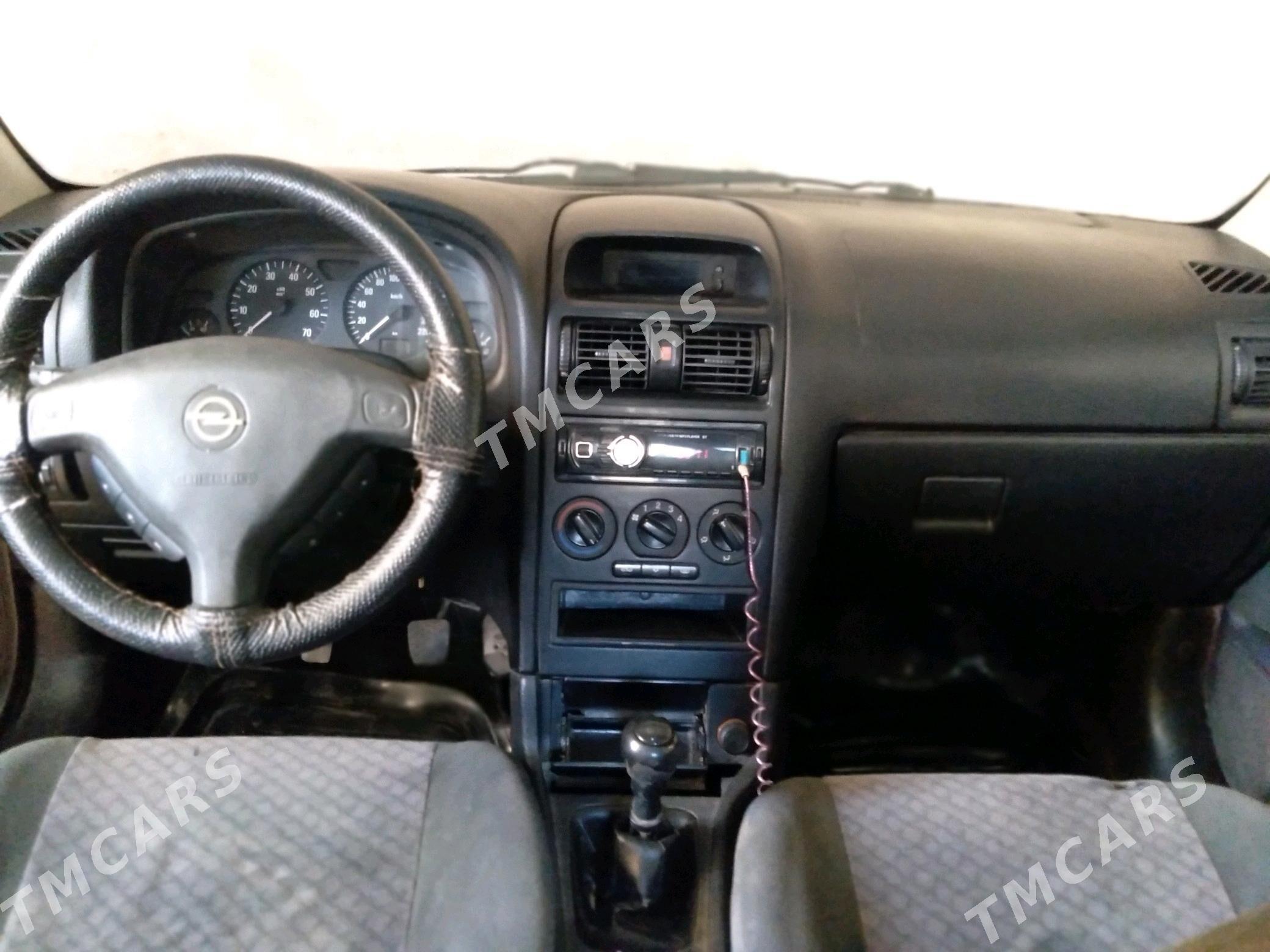Opel Astra 2002 - 79 000 TMT - Гурбансолтан Едже - img 4