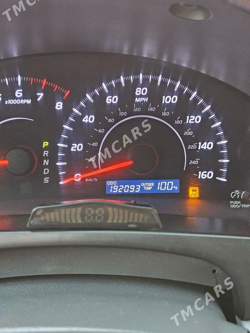 Toyota Camry 2010 - 235 000 TMT - Мары - img 2