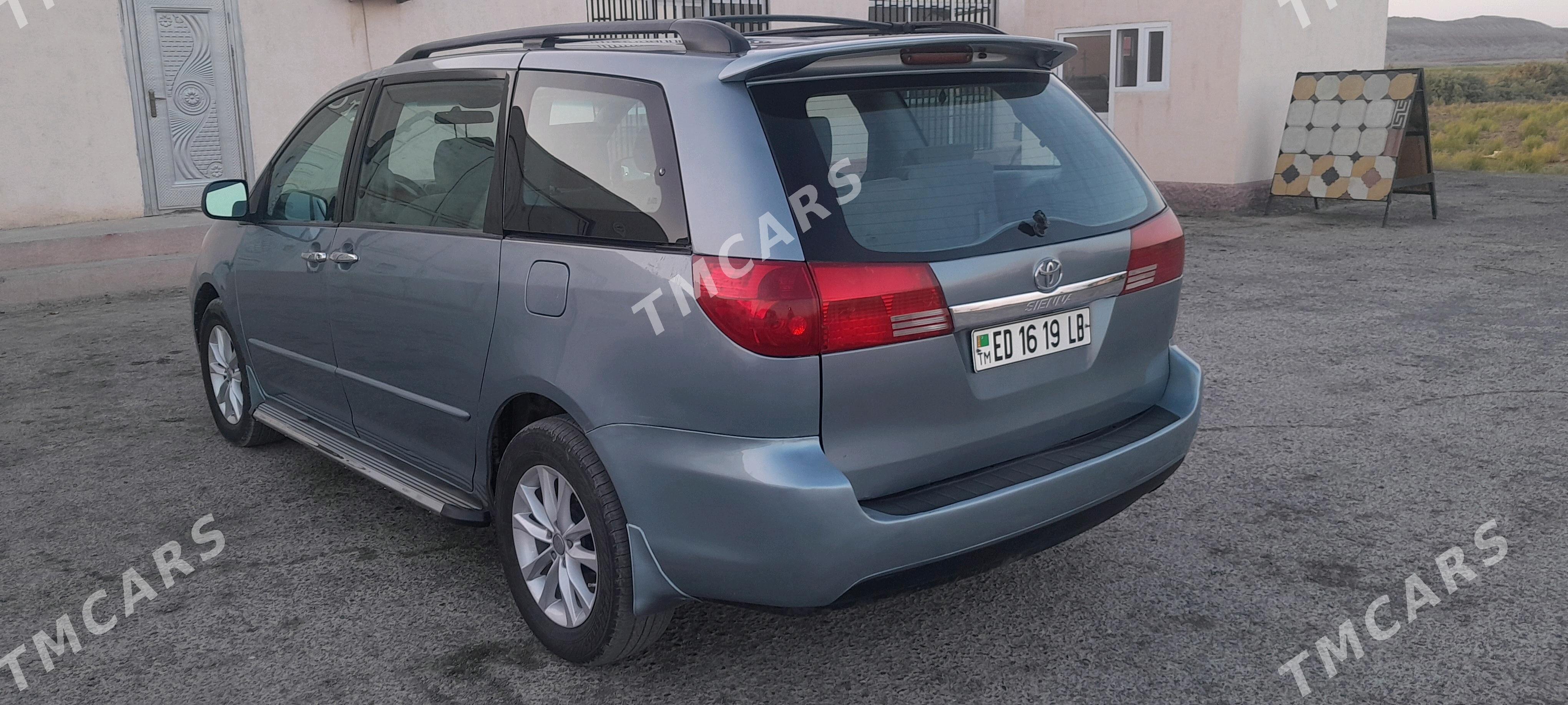 Toyota Sienna 2004 - 190 000 TMT - Köýtendag - img 3