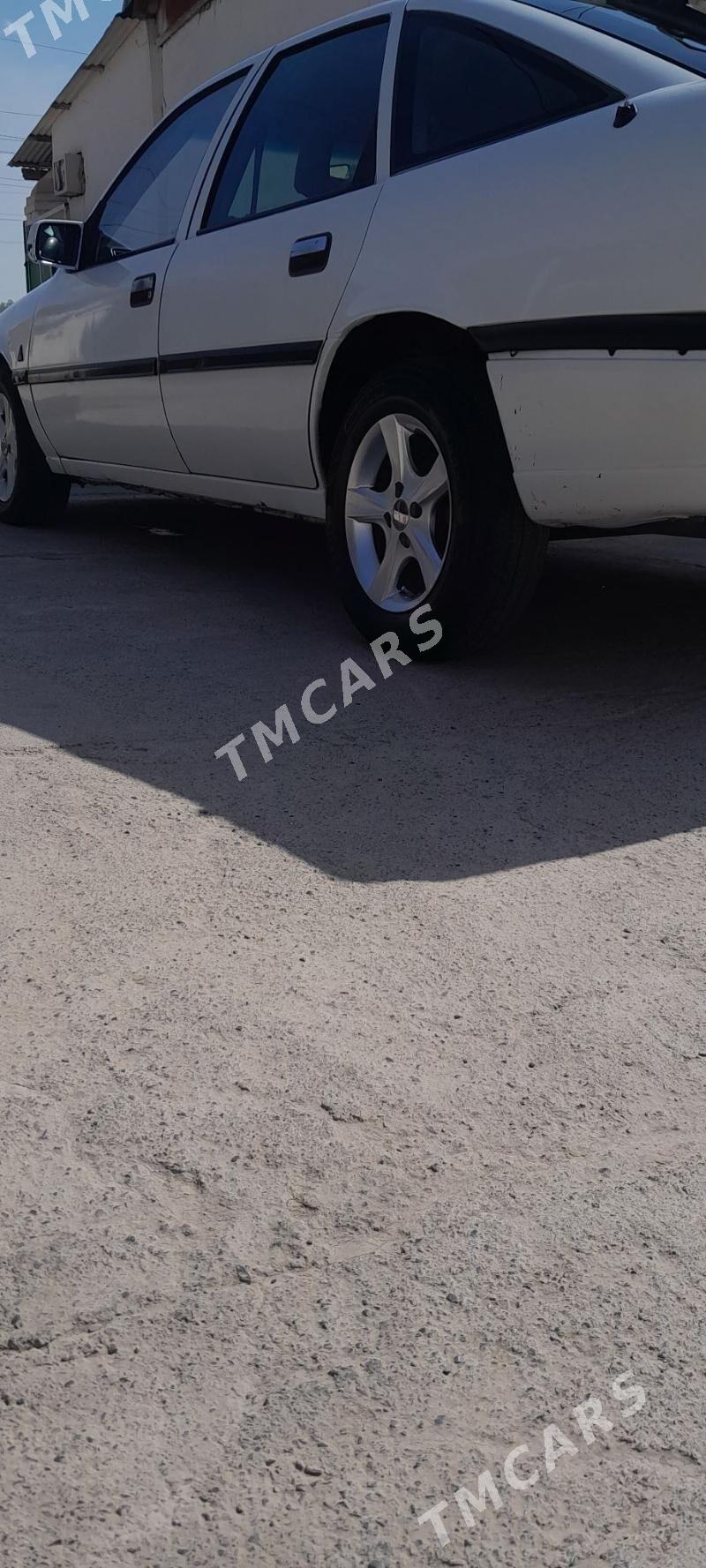 Opel Vectra 1993 - 33 000 TMT - Кака - img 3