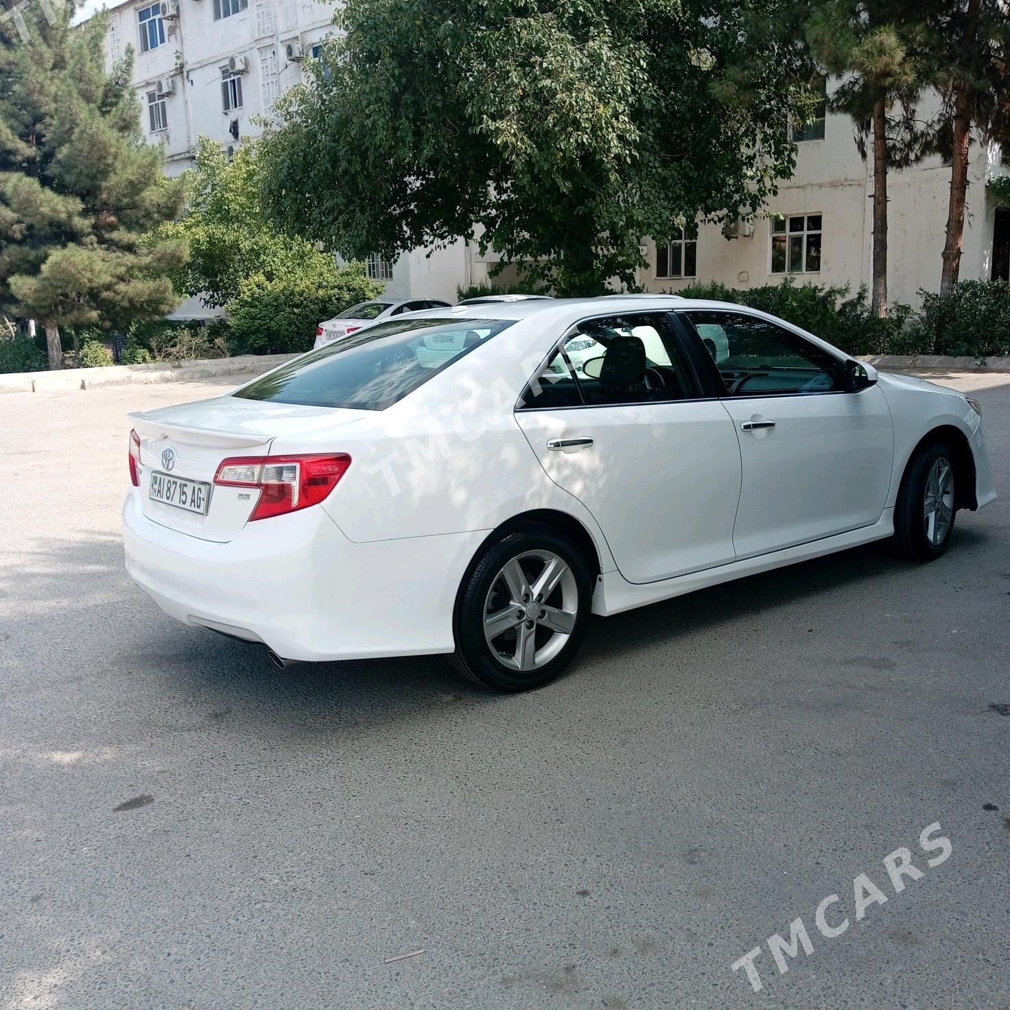 Toyota Camry 2012 - 210 000 TMT - 10 мкр - img 3