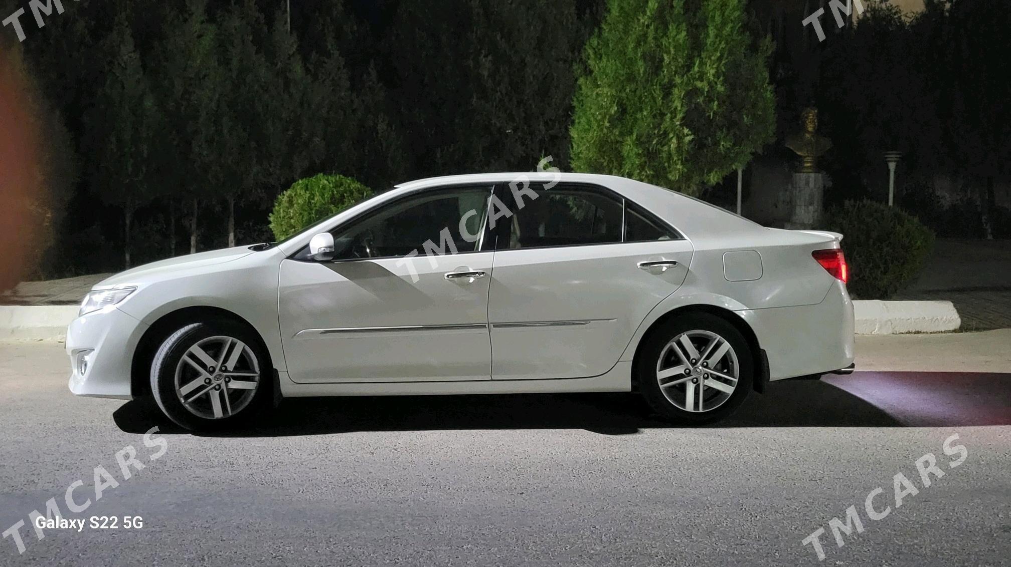 Toyota Camry 2014 - 205 000 TMT - Теджен - img 6