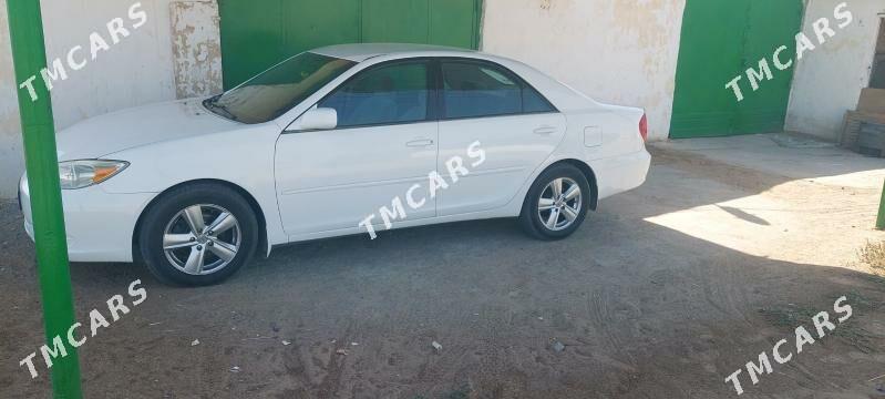 Toyota Camry 2002 - 129 000 TMT - Ашхабад - img 3