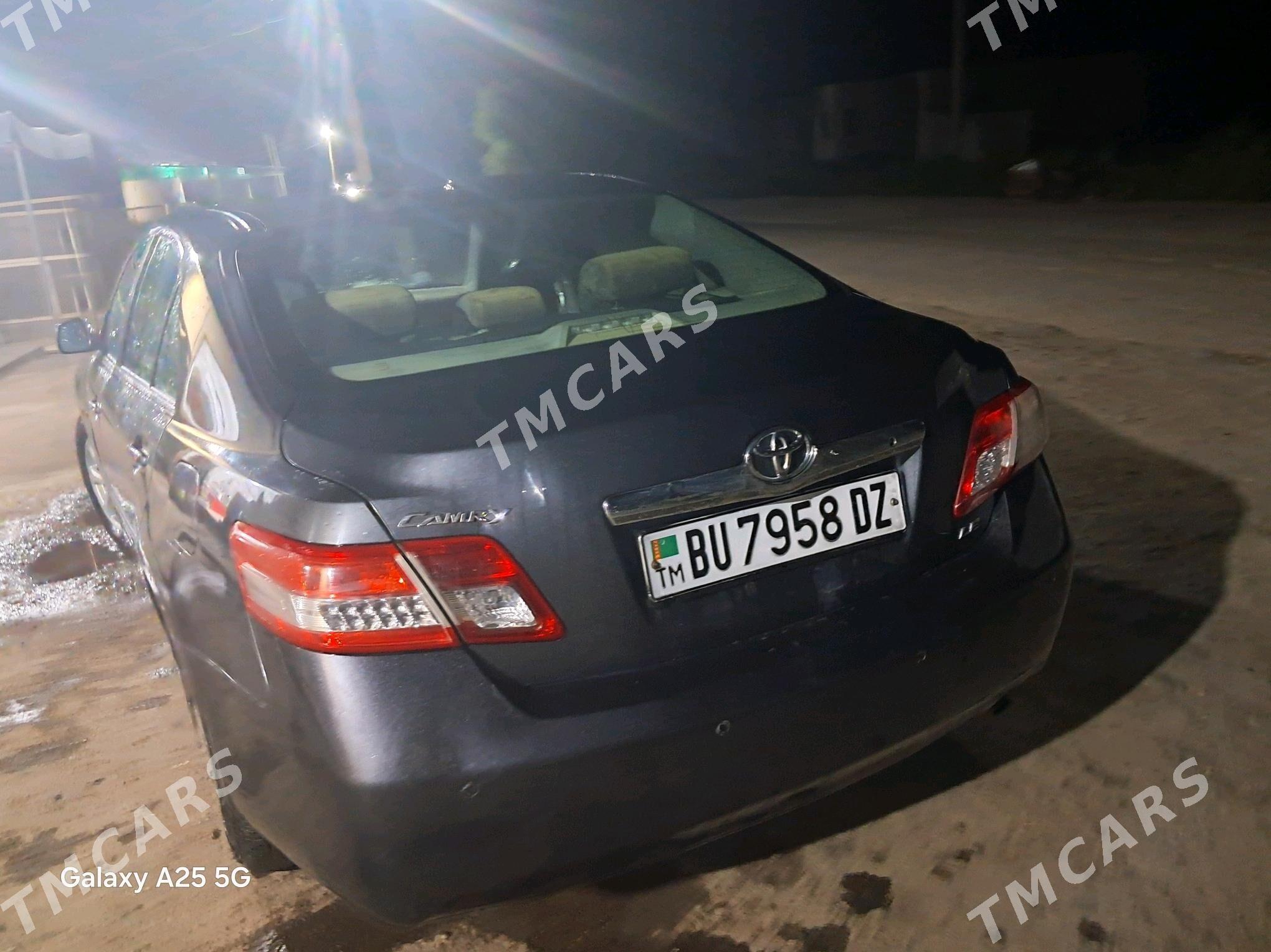 Toyota Camry 2010 - 200 000 TMT - Daşoguz - img 3