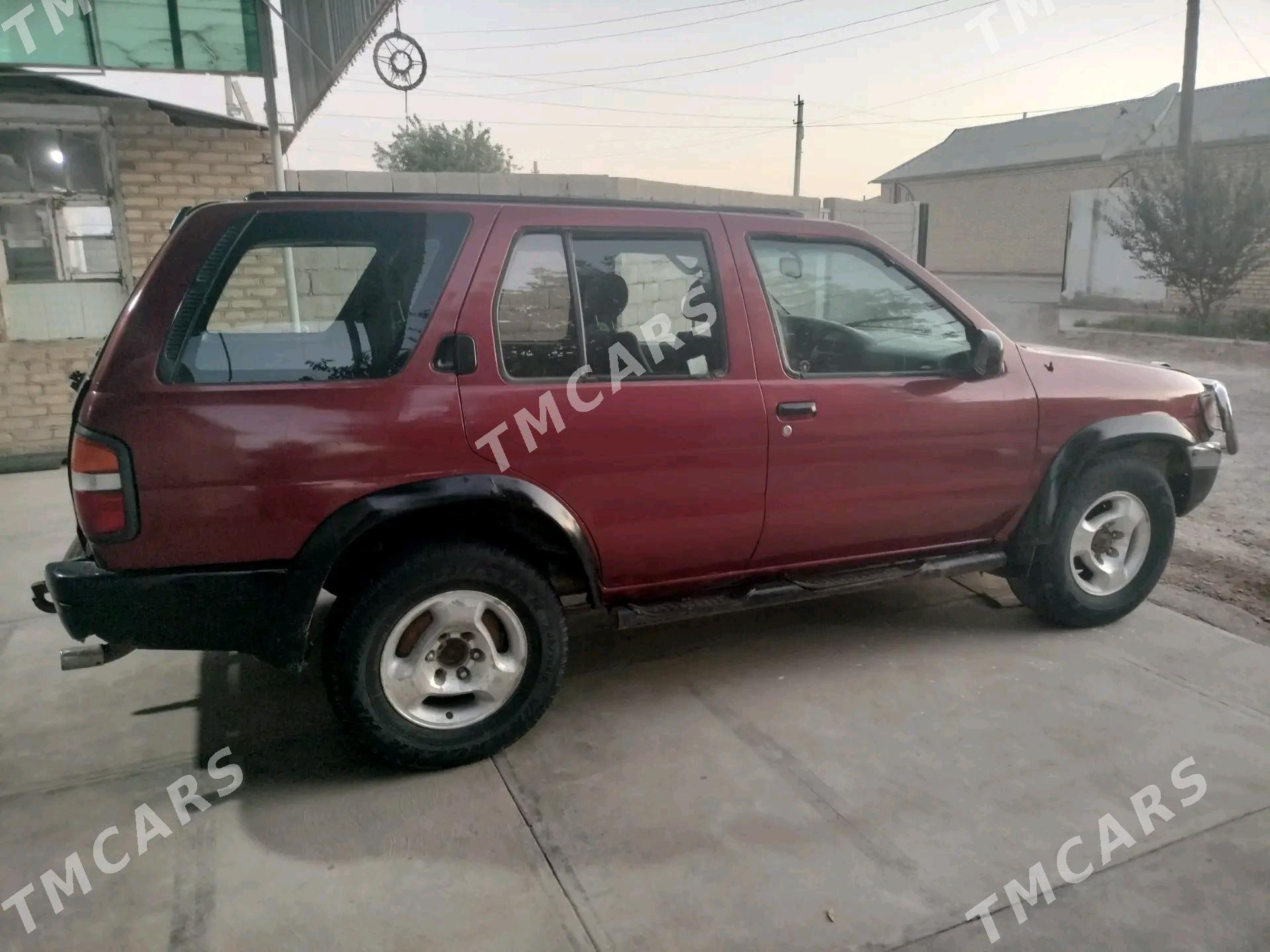Nissan Pathfinder 1997 - 40 000 TMT - Мургап - img 6
