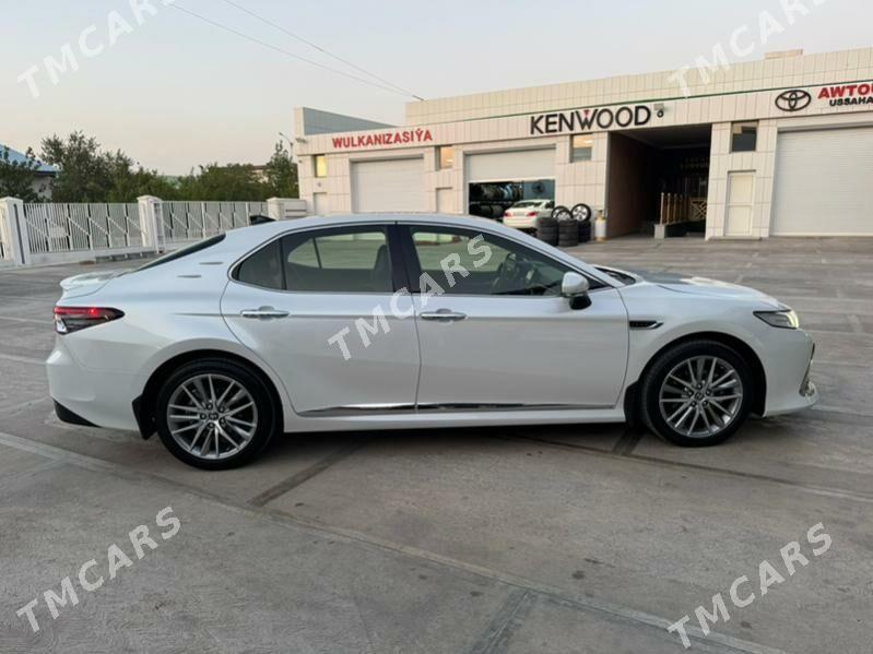 Toyota Camry 2023 - 650 000 TMT - Aşgabat - img 4