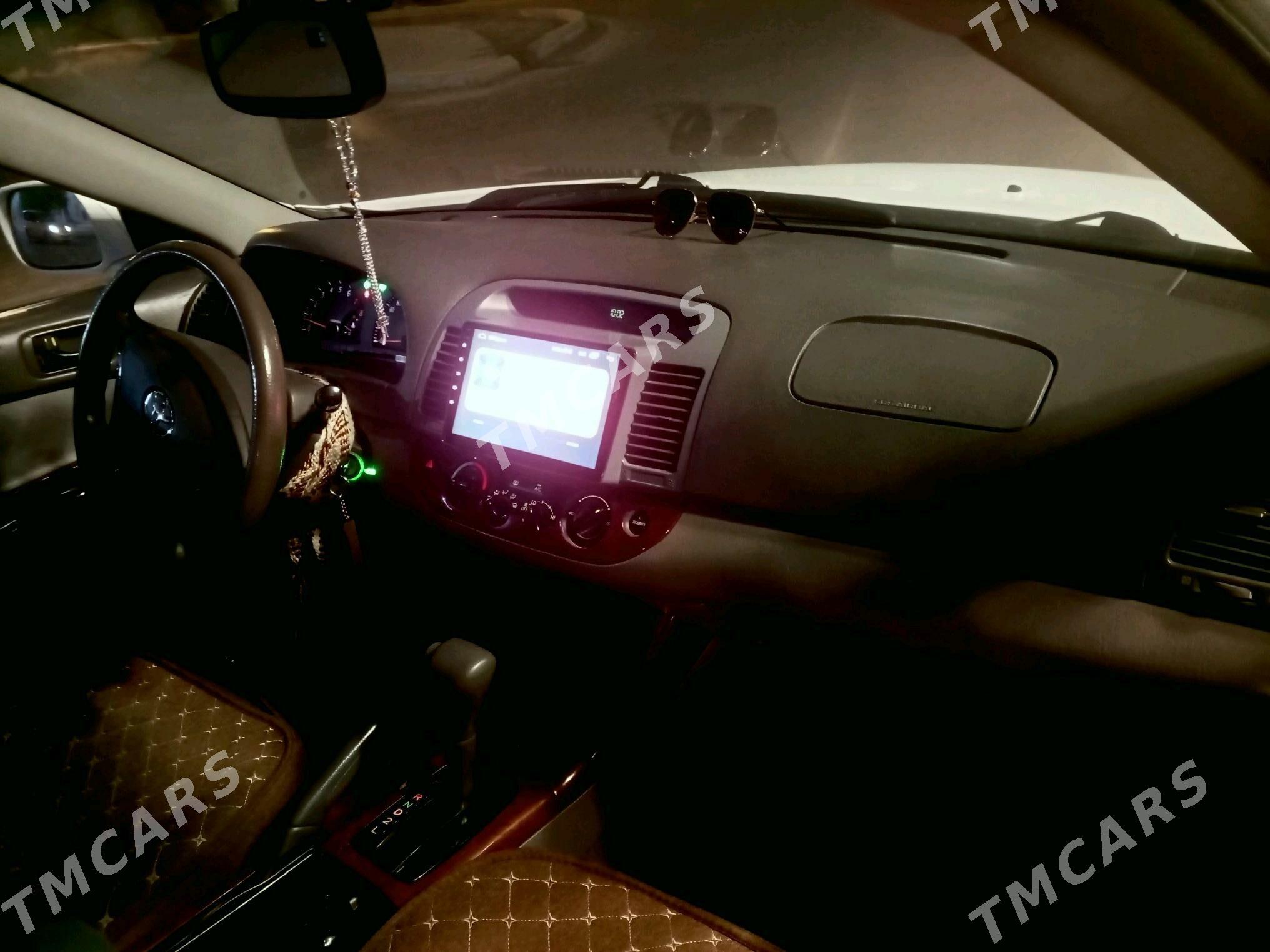 Toyota Camry 2004 - 160 000 TMT - Büzmeýin - img 3