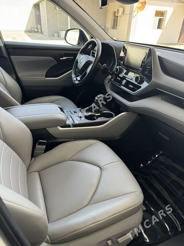 Toyota Highlander 2020 - 530 000 TMT - Aşgabat - img 6