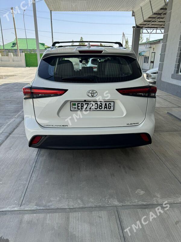 Toyota Highlander 2020 - 530 000 TMT - Aşgabat - img 3