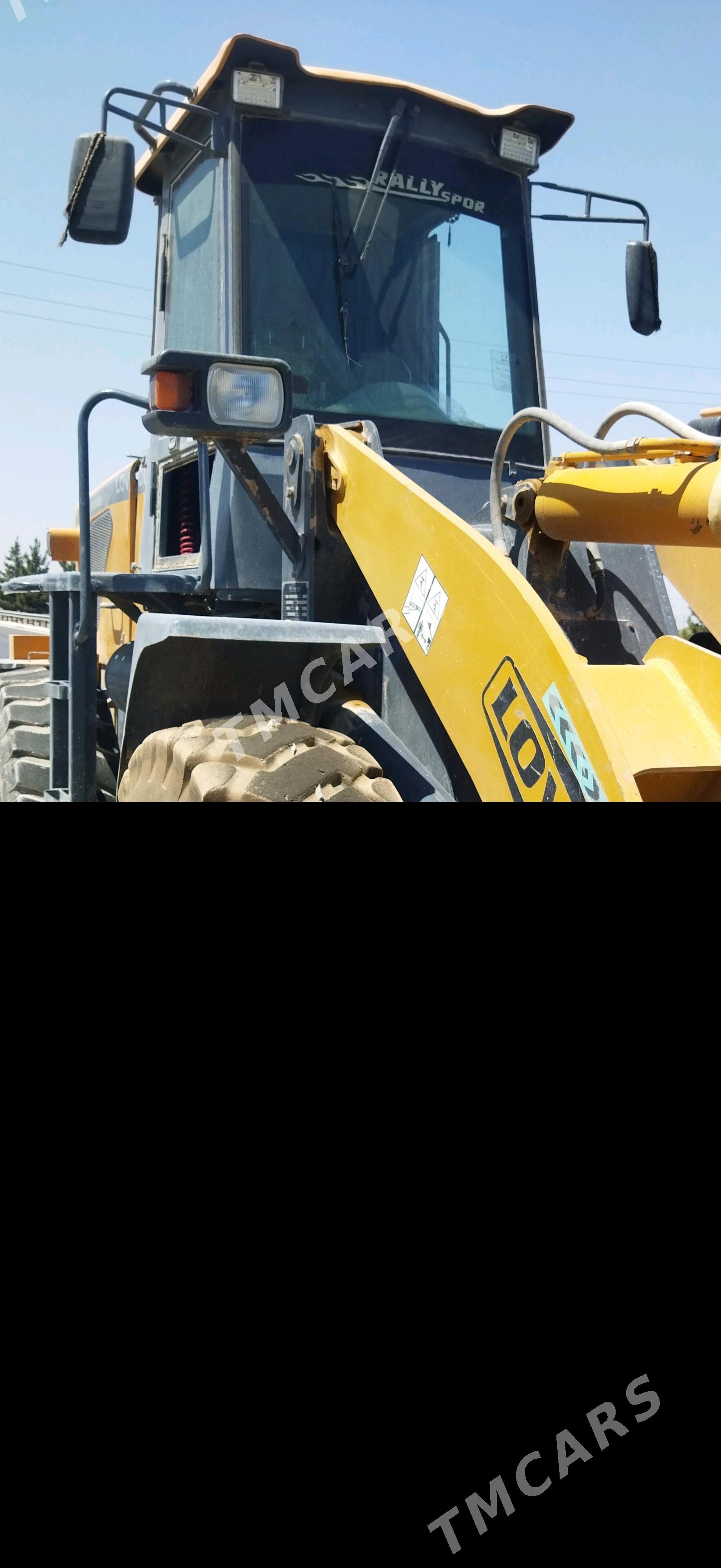 XCMG LW300F 2011 - 440 000 TMT - Türkmenabat - img 2
