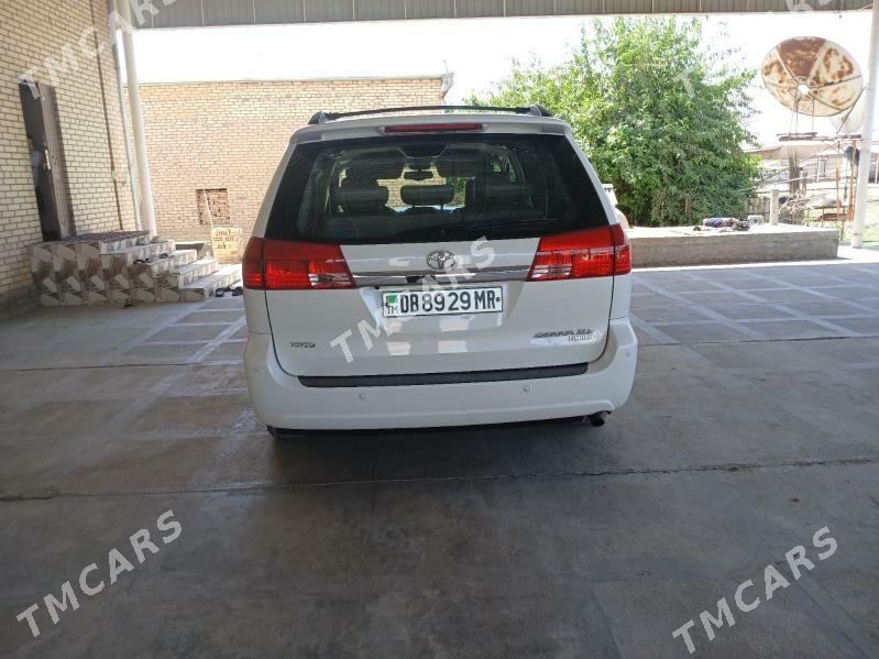 Toyota Sienna 2004 - 265 000 TMT - Mary - img 3