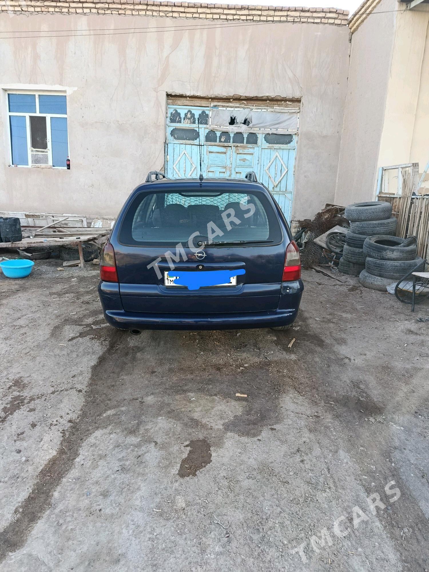 Opel Vectra 1998 - 42 000 TMT - Дашогуз - img 8