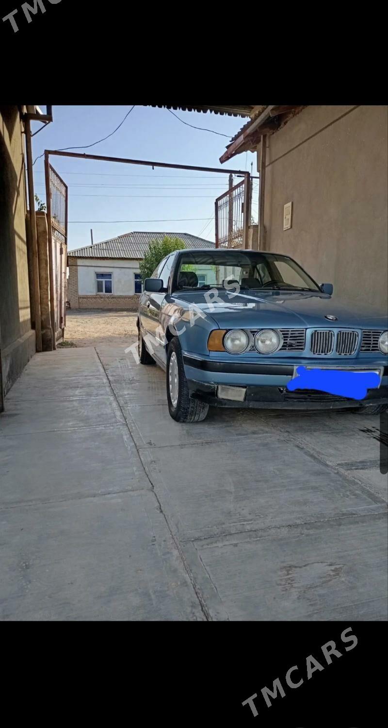 BMW 525 1993 - 65 000 TMT - Ýolöten - img 3