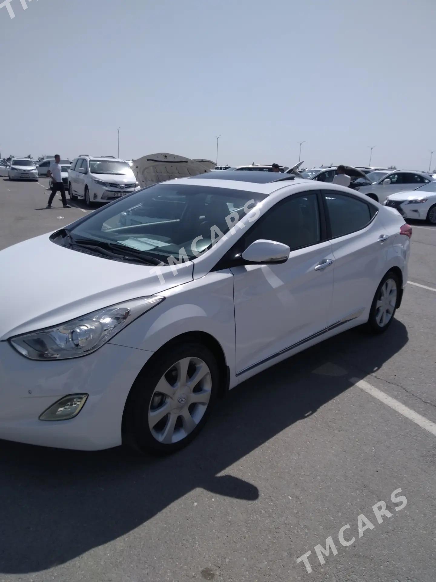 Hyundai Elantra 2013 - 180 000 TMT - Aşgabat - img 5