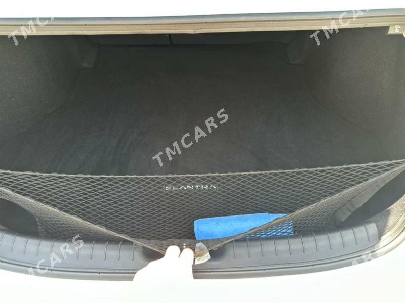 Hyundai Elantra 2022 - 270 000 TMT - Ашхабад - img 3
