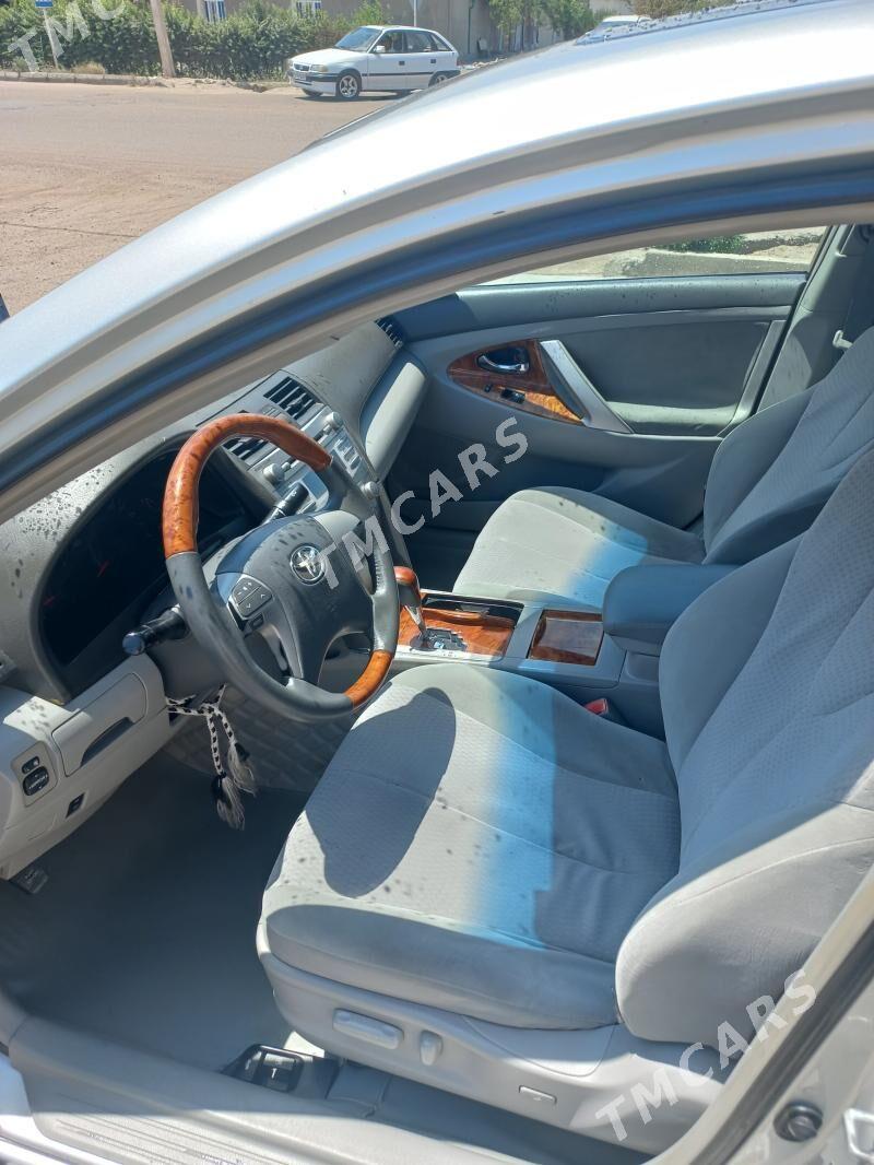 Toyota Camry 2010 - 220 000 TMT - Daşoguz - img 5