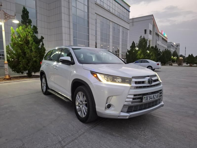 Toyota Highlander 2019 - 448 000 TMT - Aşgabat - img 9