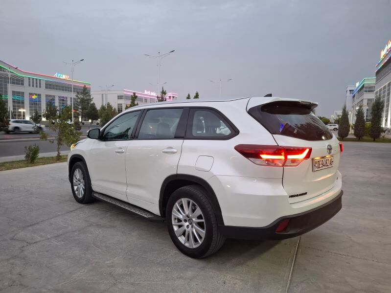 Toyota Highlander 2019 - 448 000 TMT - Aşgabat - img 5