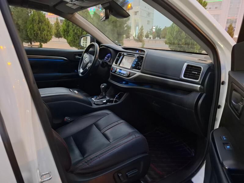 Toyota Highlander 2019 - 448 000 TMT - Aşgabat - img 3