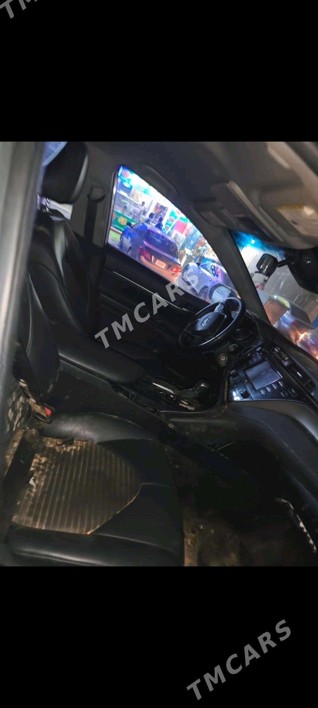 Toyota Camry 2020 - 230 000 TMT - Мары - img 5