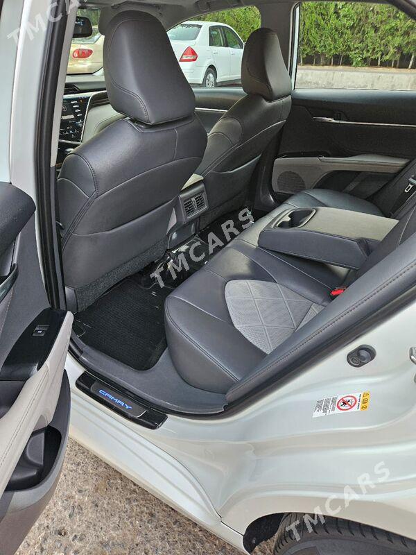 Toyota Camry 2018 - 430 000 TMT - Ашхабад - img 6