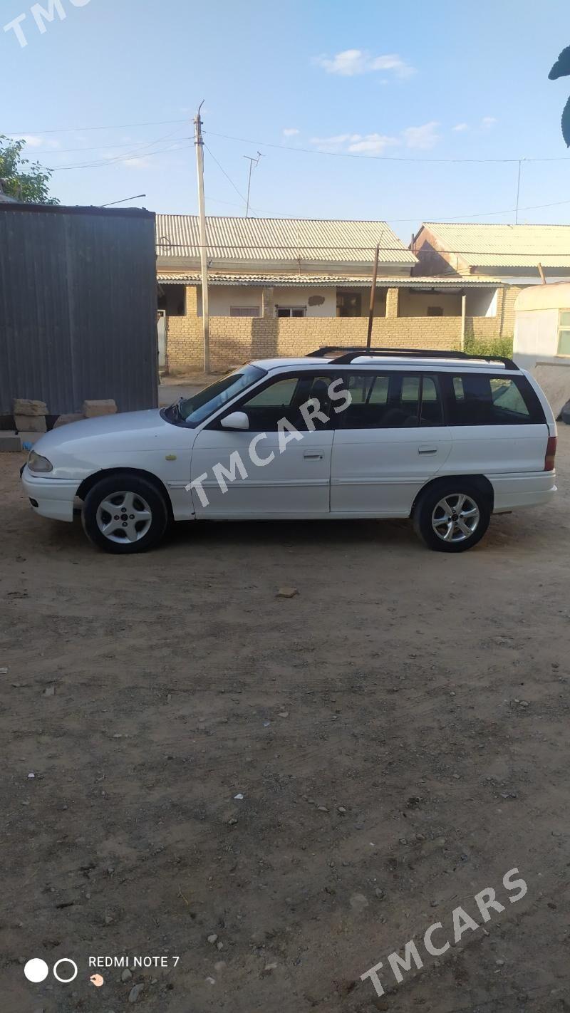 Opel Astra 1993 - 25 000 TMT - Газаджак - img 2